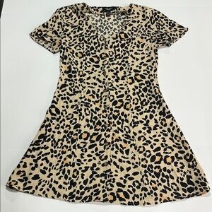 NEW LOOK PETITE Leopard Print Button Down V-Neck Short Sleeve Mini Dress